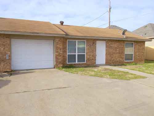 1502 Cardinal B, Ennis, TX